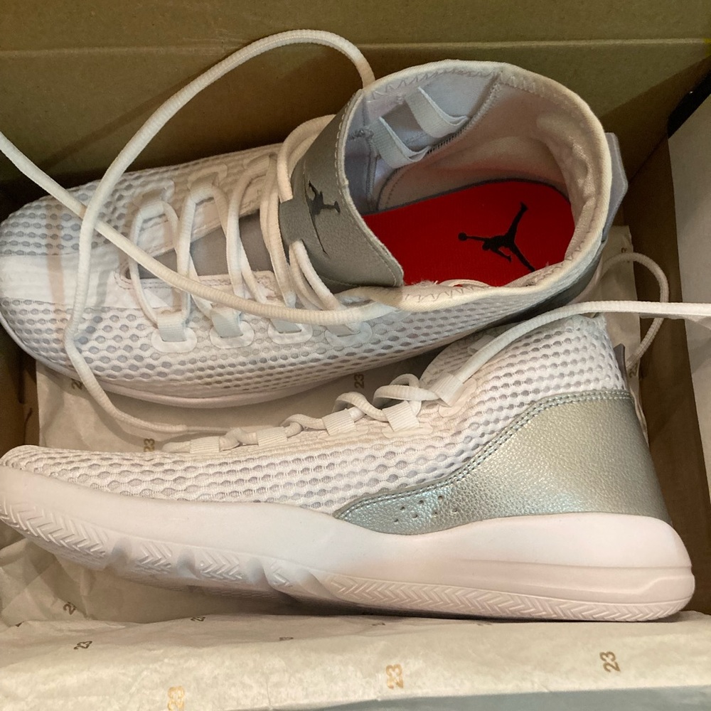 Jordan Reveal NWB